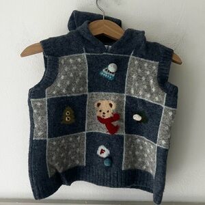 Vintage Familiar Japanese Wool Boys Size 6 Sweater Hooded Patch Vest Teddy Bear